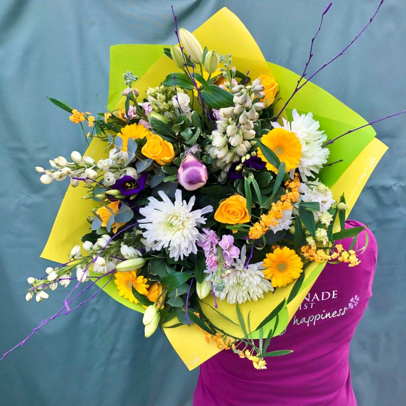Splendidly Spring | Colonnade Florist, Tunbridge Wells. Beautiful ...